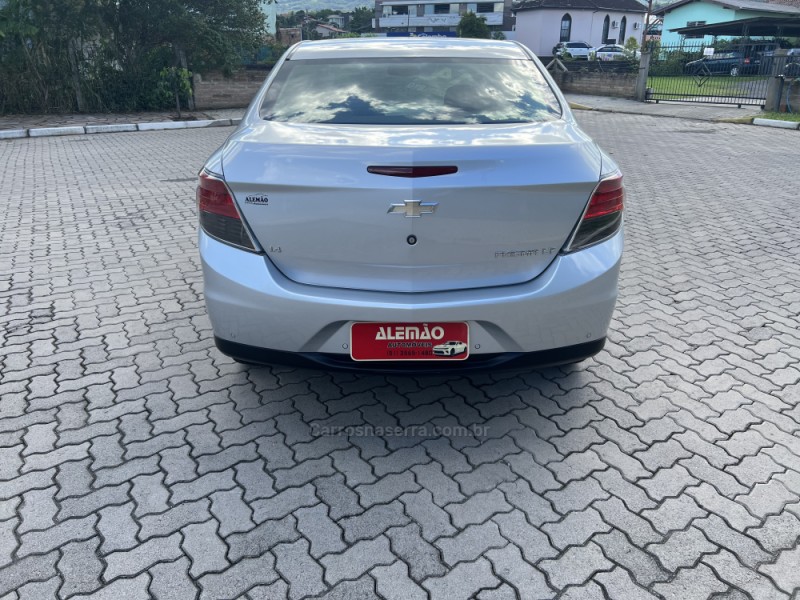 PRISMA 1.4 MPFI LT 8V FLEX 4P MANUAL - 2014 - NOVA HARTZ