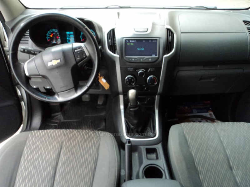S10 2.5 LT 4X2 CD 16V FLEX 4P MANUAL - 2015 - CARLOS BARBOSA