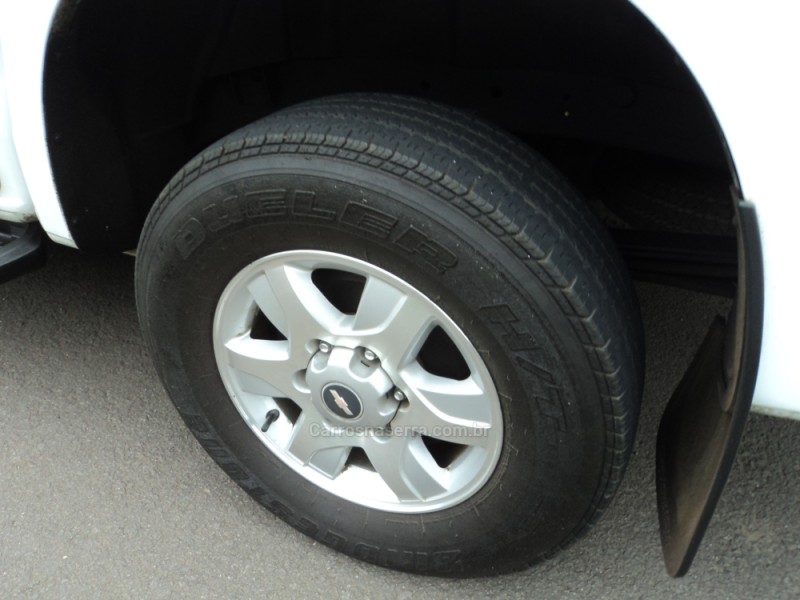 S10 2.5 LT 4X2 CD 16V FLEX 4P MANUAL - 2015 - CARLOS BARBOSA
