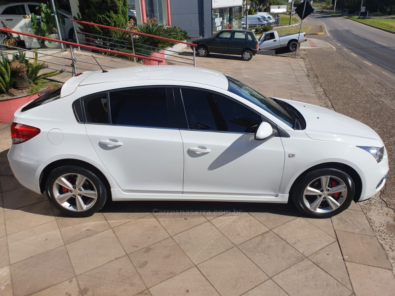 CRUZE 1.8 LT 16V FLEX 4P MANUAL - 2015 - FARROUPILHA