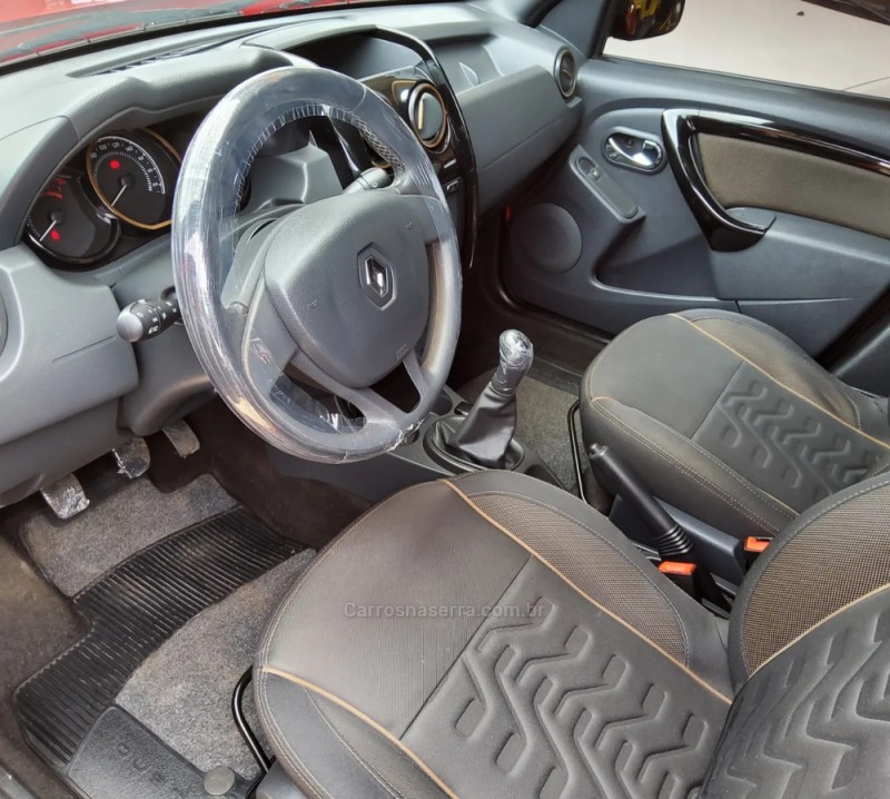 DUSTER 1.6 DYNAMIQUE 4X2 16V FLEX 4P MANUAL - 2019 - NãO-ME-TOQUE