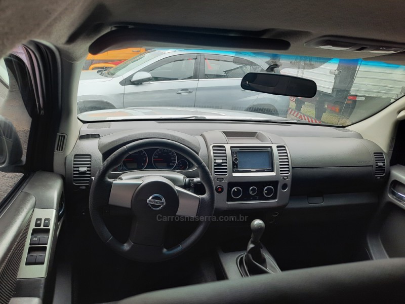 FRONTIER 2.5 SE 4X4 CD TURBO ELETRONIC DIESEL 4P MANUAL - 2014 - CAXIAS DO SUL