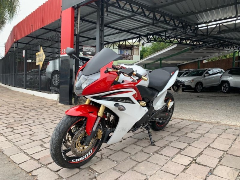 CBR 600F  - 2013 - CAXIAS DO SUL