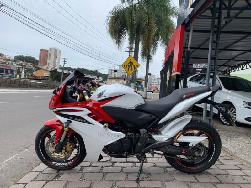 CBR 600F  - 2013 - CAXIAS DO SUL
