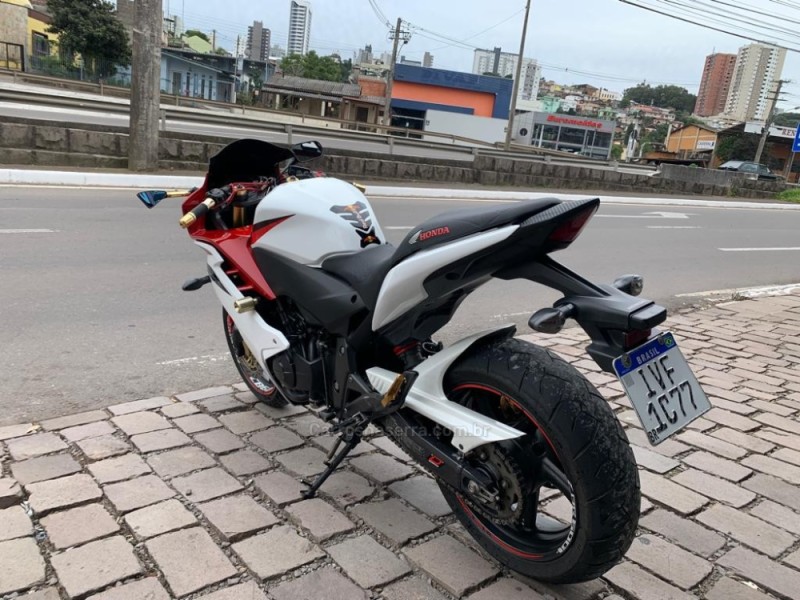 CBR 600F  - 2013 - CAXIAS DO SUL