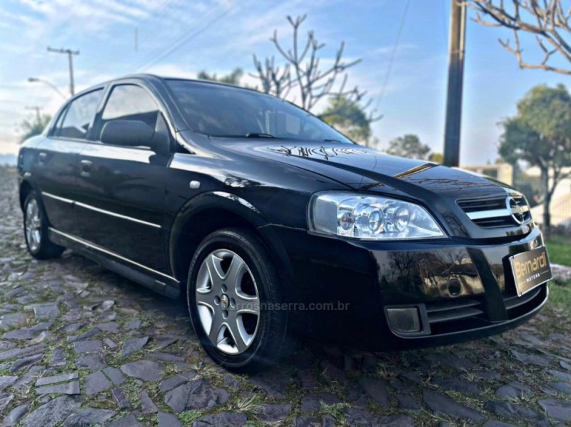 ASTRA 2.0 MPFI ELEGANCE SEDAN 8V FLEX 4P MANUAL - 2009 - NOVO HAMBURGO