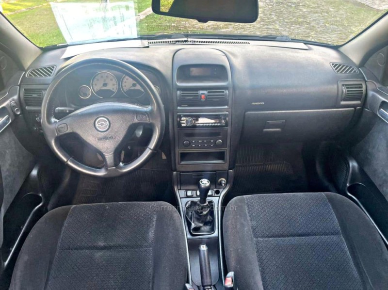 ASTRA 2.0 MPFI ELEGANCE SEDAN 8V FLEX 4P MANUAL - 2009 - NOVO HAMBURGO
