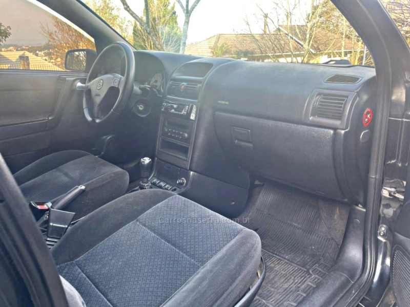 ASTRA 2.0 MPFI ELEGANCE SEDAN 8V FLEX 4P MANUAL - 2009 - NOVO HAMBURGO
