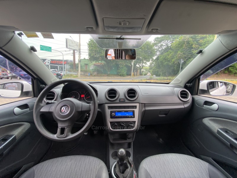 VOYAGE 1.0 MI CITY 8V FLEX 4P MANUAL - 2014 - CAMPO BOM