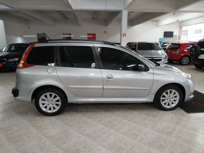 207 1.6 XS SW 16V FLEX 4P AUTOMÁTICO - 2011 - CAXIAS DO SUL