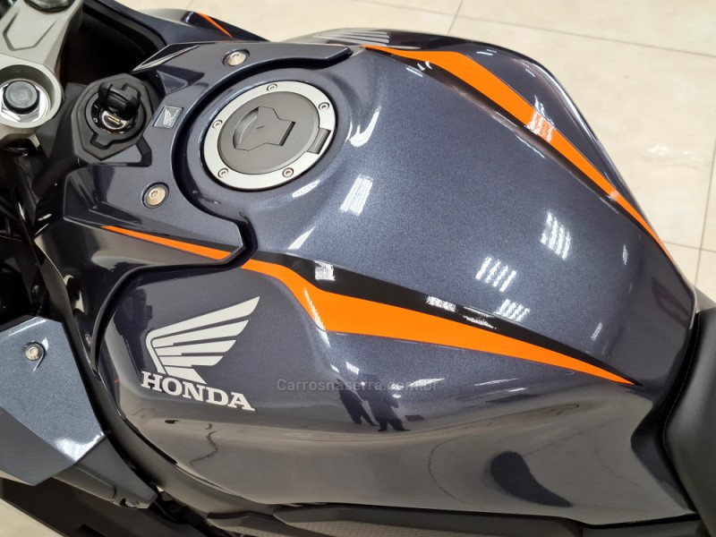 CB 650R  - 2021 - SANTA CRUZ DO SUL