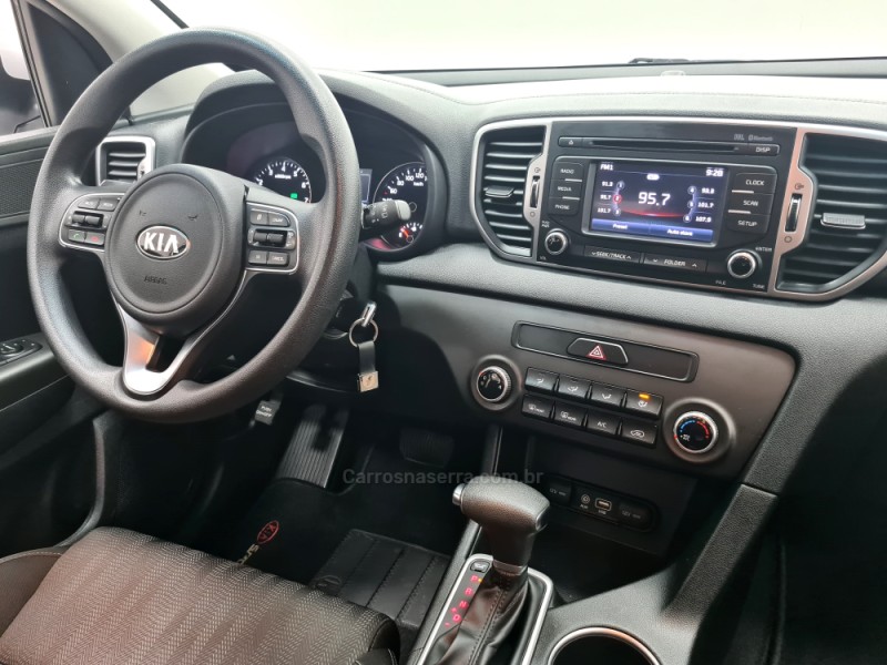 SPORTAGE 2.0 LX 4X2 16V FLEX 4P AUTOMÁTICO - 2017 - SANTA CRUZ DO SUL