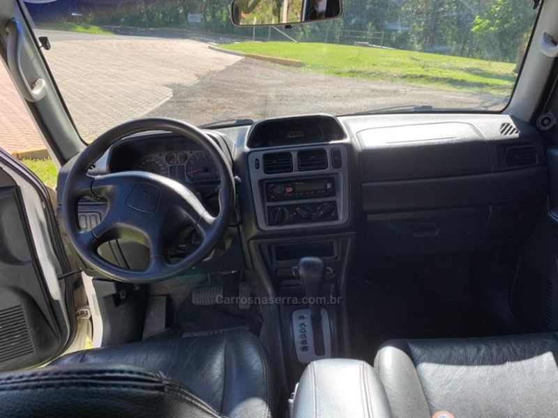 PAJERO TR4  - 2004 - NOVA PETRóPOLIS