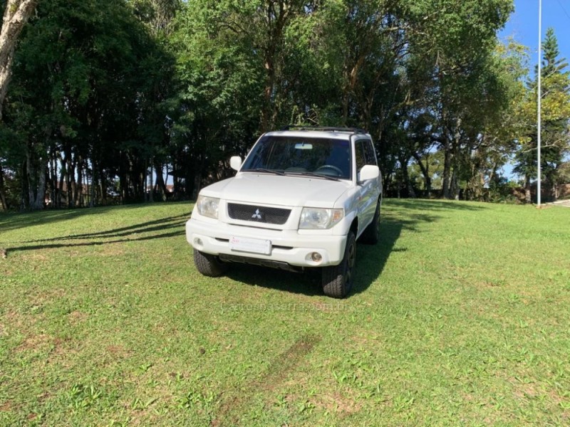 PAJERO TR4  - 2004 - NOVA PETRóPOLIS
