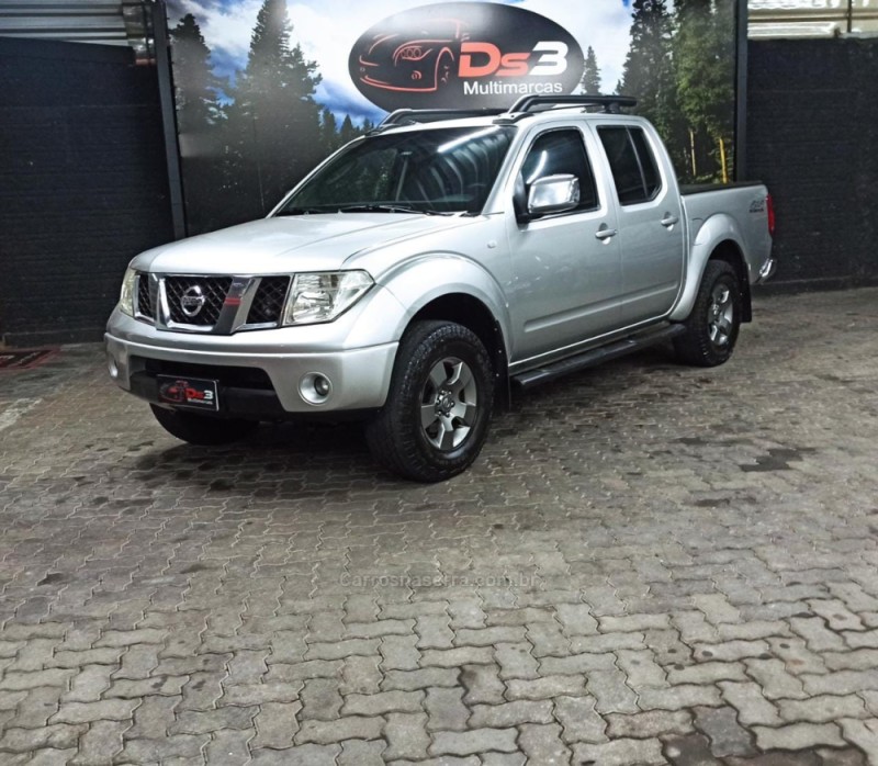 FRONTIER 2.5 LE 4X4 CD TURBO ELETRONIC DIESEL 4P AUTOMÁTICO