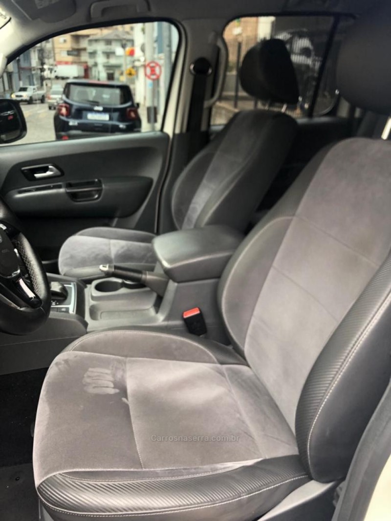 AMAROK 2.0 DARK LABEL 4X4 CD 16V TURBO INTERCOOLER DIESEL 4P AUTOMÁTICO - 2016 - GARIBALDI