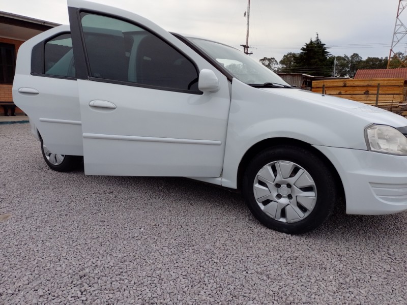 LOGAN 1.6 EXPRESSION 8V FLEX 4P MANUAL - 2012 - CAXIAS DO SUL