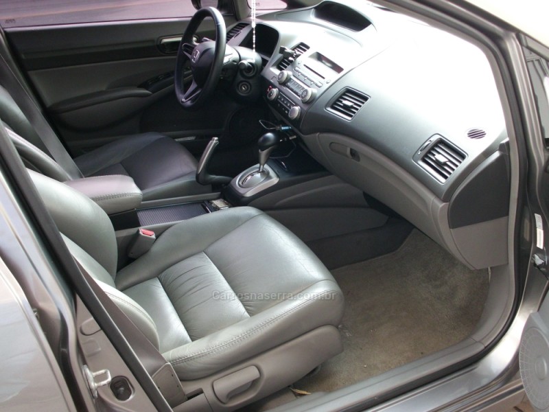 CIVIC 1.8 LXS 16V FLEX 4P MANUAL - 2008 - FLORES DA CUNHA