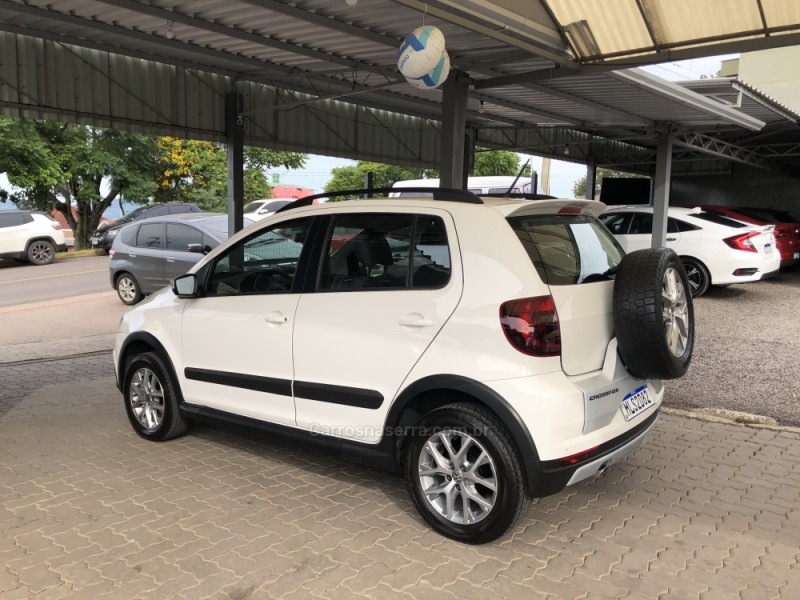 CROSSFOX 1.6 MI FLEX 8V 4P MANUAL - 2014 - BOM PRINCíPIO