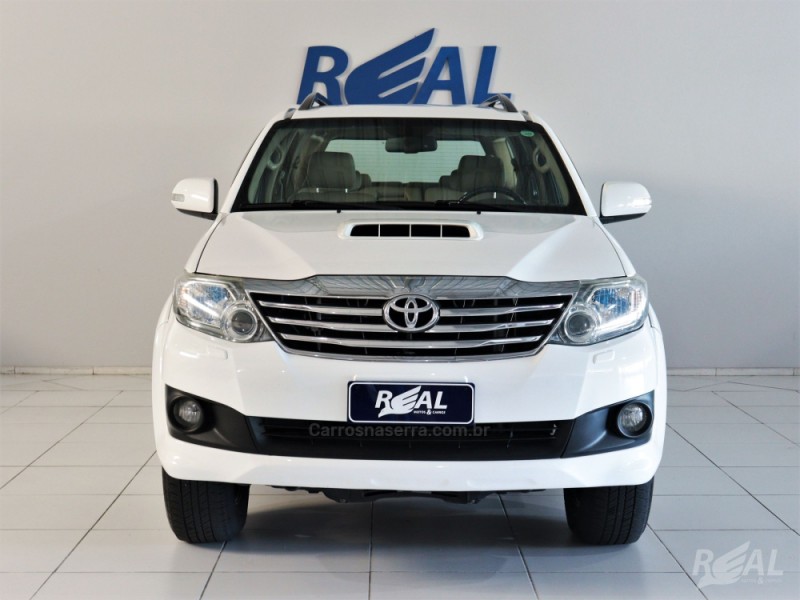 HILUX SW4 3.0 SRV 4X4 16V TURBO INTERCOOLER DIESEL 4P AUTOMÁTICO - 2013 - SAPIRANGA