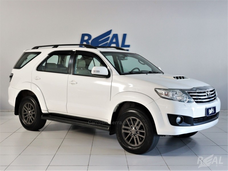 HILUX SW4 3.0 SRV 4X4 16V TURBO INTERCOOLER DIESEL 4P AUTOMÁTICO - 2013 - SAPIRANGA