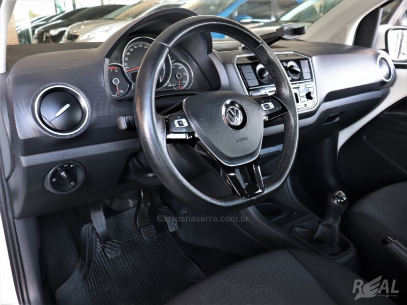 UP 1.0 TSI MOVE UP 12V FLEX 4P MANUAL - 2018 - SAPIRANGA
