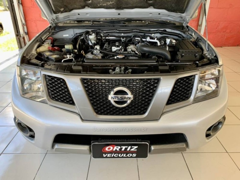 FRONTIER 2.5 SV ATTACK 4X4 CD TURBO ELETRONIC DIESEL 4P MANUAL - 2015 - CAXIAS DO SUL