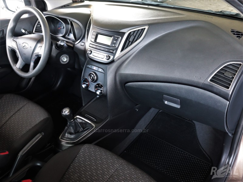 HB20 1.0 COMFORT PLUS 12V FLEX 4P MANUAL - 2018 - SAPIRANGA