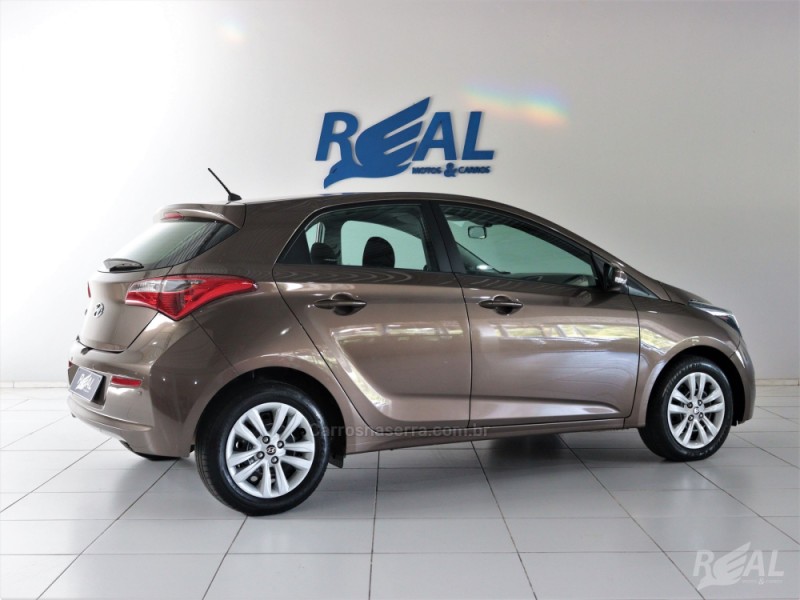 HB20 1.0 COMFORT PLUS 12V FLEX 4P MANUAL - 2018 - SAPIRANGA