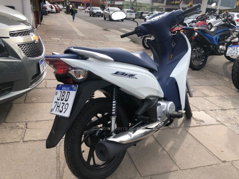 BIZ 125 + - 2022 - CANELA