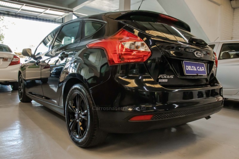 FOCUS 1.6 S HATCH 16V FLEX 4P AUTOMÁTICO - 2014 - NOVO HAMBURGO