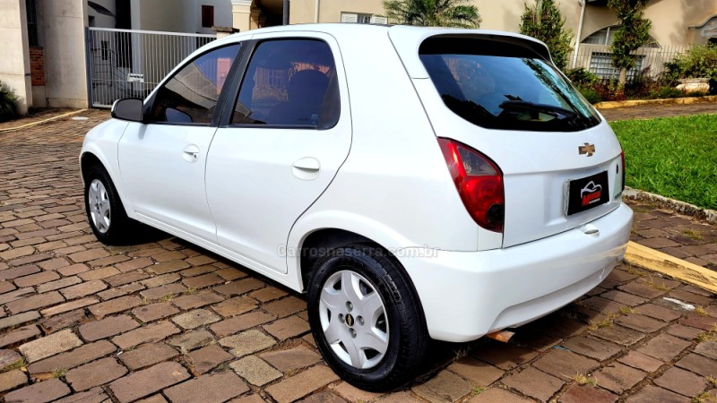 CELTA 1.0 MPFI LT 8V FLEX 4P MANUAL - 2015 - IVOTI