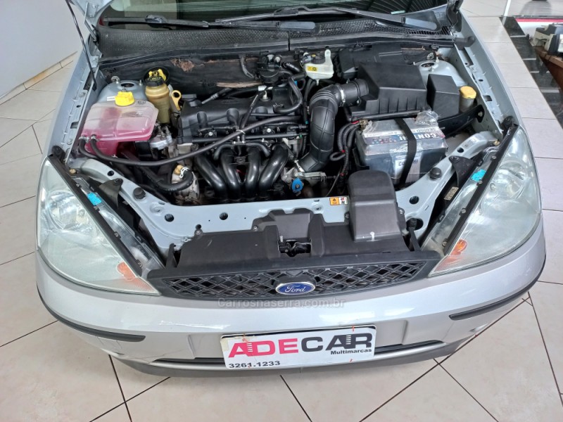 FOCUS 1.6 GLX SEDAN 8V FLEX 4P MANUAL - 2008 - FARROUPILHA