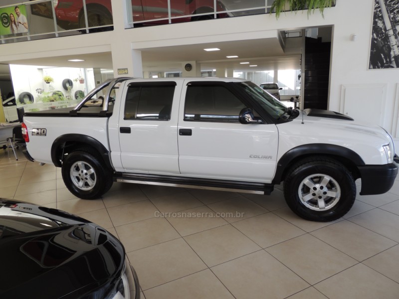 S10 2.8 COLINA 4X2 CD 12V TURBO ELECTRONIC INTERCOOLER DIESEL 4P MANUAL - 2011 - FLORES DA CUNHA