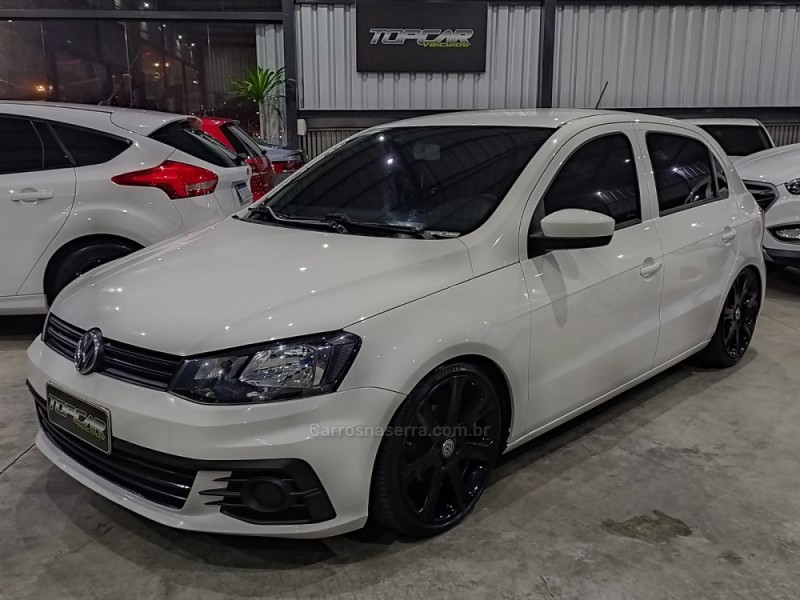 GOL 1.0 12V MPI TOTALFLEX TRENDLINE 4P MANUAL - 2018 - CAMPO BOM