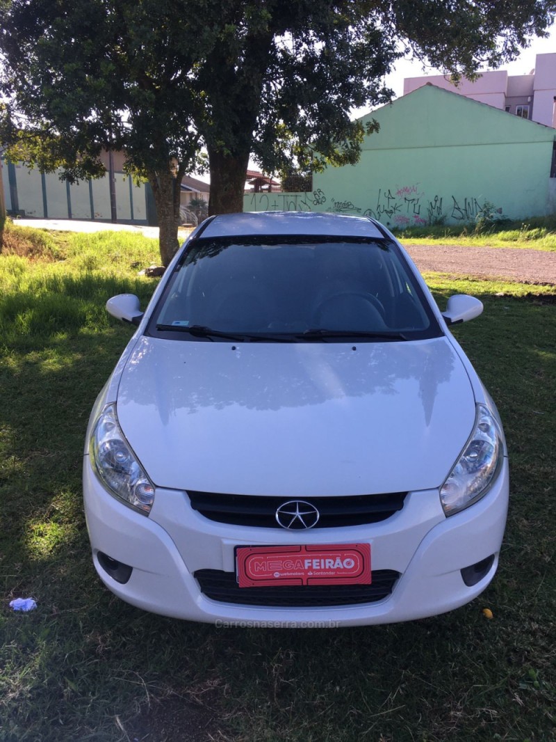J3 1.4 BRASIL 16V 5P MANUAL - 2012 - CAXIAS DO SUL