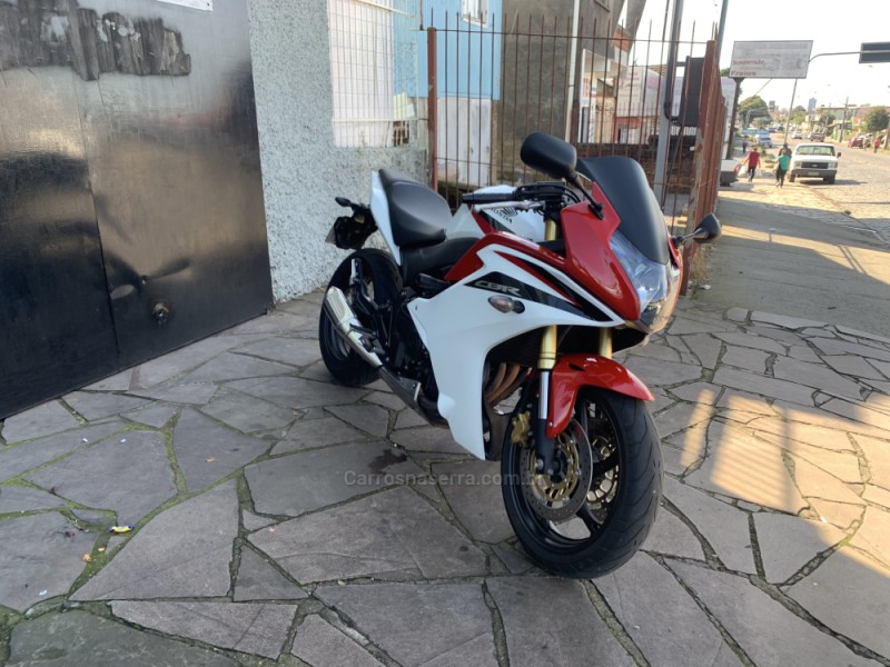 CBR 600F  - 2013 - CAXIAS DO SUL