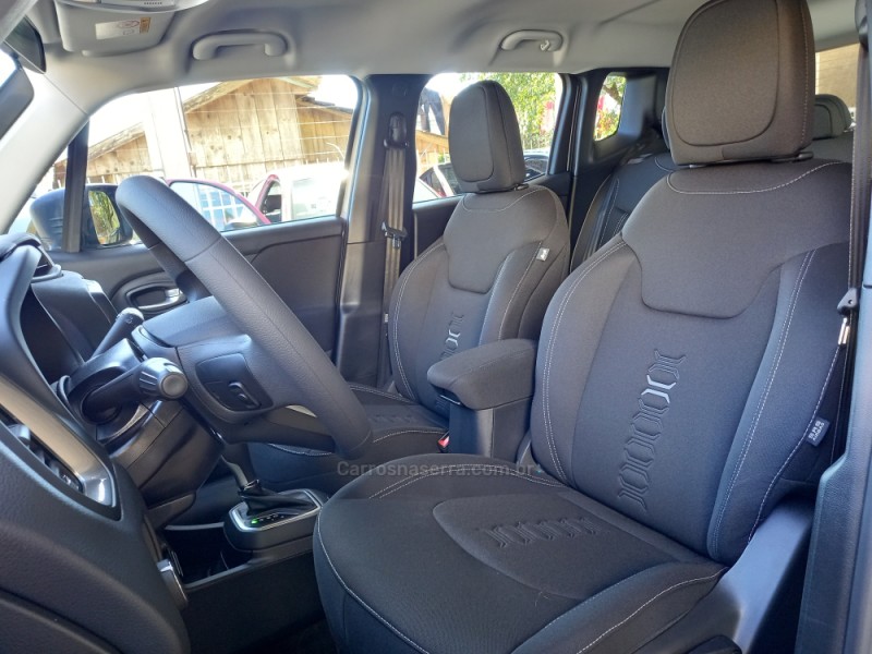 RENEGADE 1.3 SPORT T270 16V TURBO FLEX 4P AUTOMÁTICO - 2022 - VACARIA