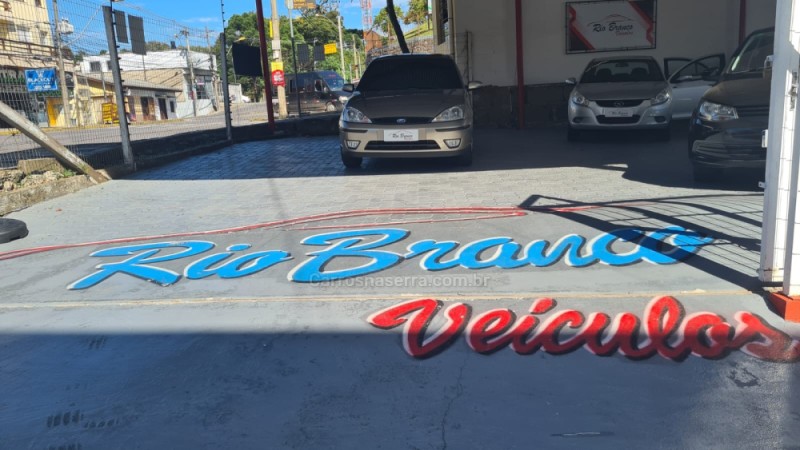 FOCUS 2.0 GLX SEDAN 16V FLEX 4P MANUAL - 2008 - CAXIAS DO SUL