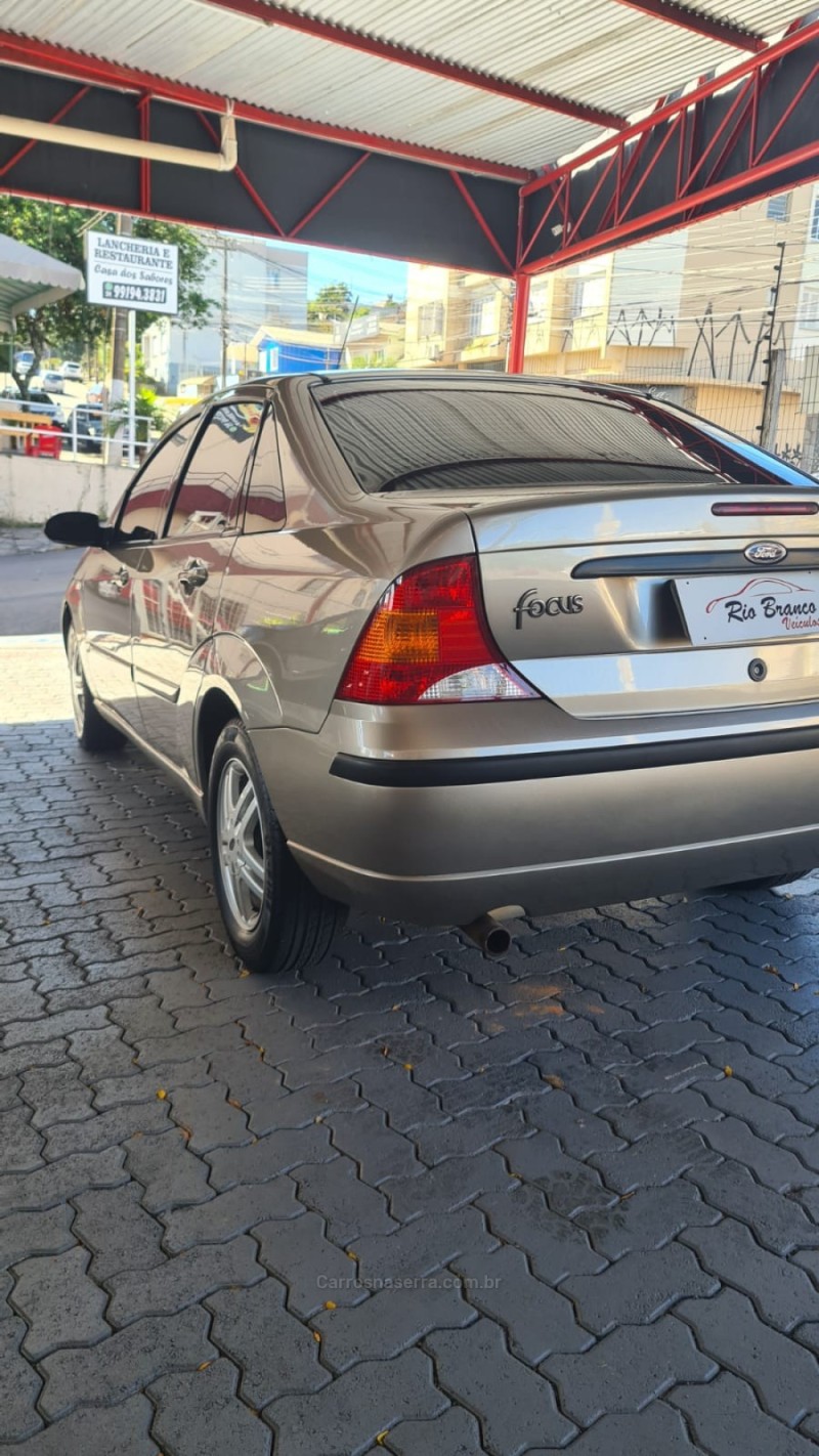 FOCUS 2.0 GLX SEDAN 16V FLEX 4P MANUAL - 2008 - CAXIAS DO SUL