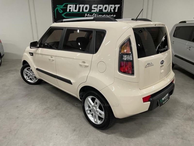 SOUL 1.6 EX 16V GASOLINA 4P MANUAL - 2011 - CAXIAS DO SUL