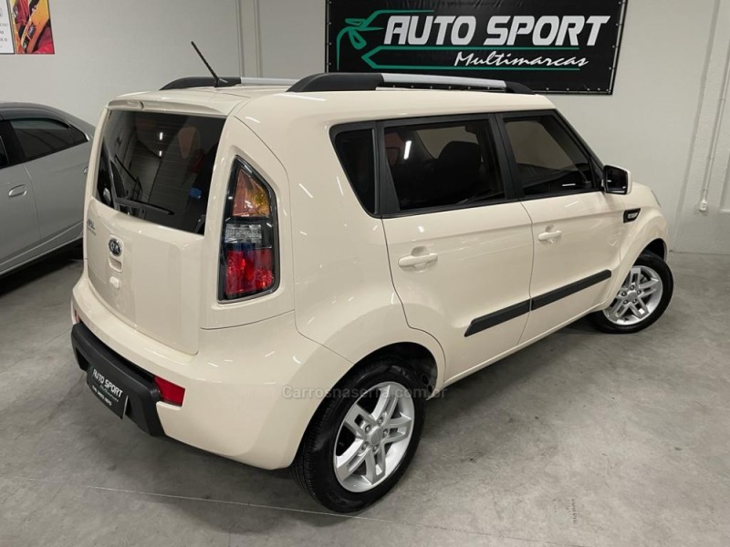 SOUL 1.6 EX 16V GASOLINA 4P MANUAL - 2011 - CAXIAS DO SUL
