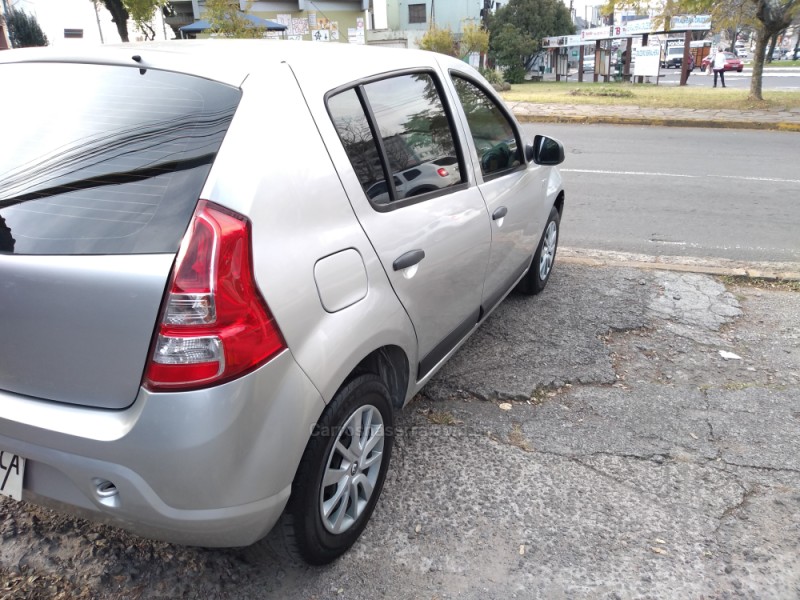 SANDERO 1.0 EXPRESSION 16V FLEX 4P MANUAL - 2013 - CAXIAS DO SUL