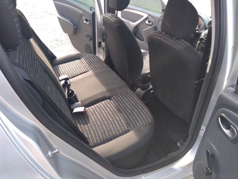 SANDERO 1.0 EXPRESSION 16V FLEX 4P MANUAL - 2013 - CAXIAS DO SUL