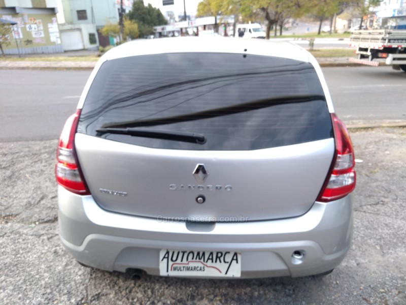SANDERO 1.0 EXPRESSION 16V FLEX 4P MANUAL - 2013 - CAXIAS DO SUL