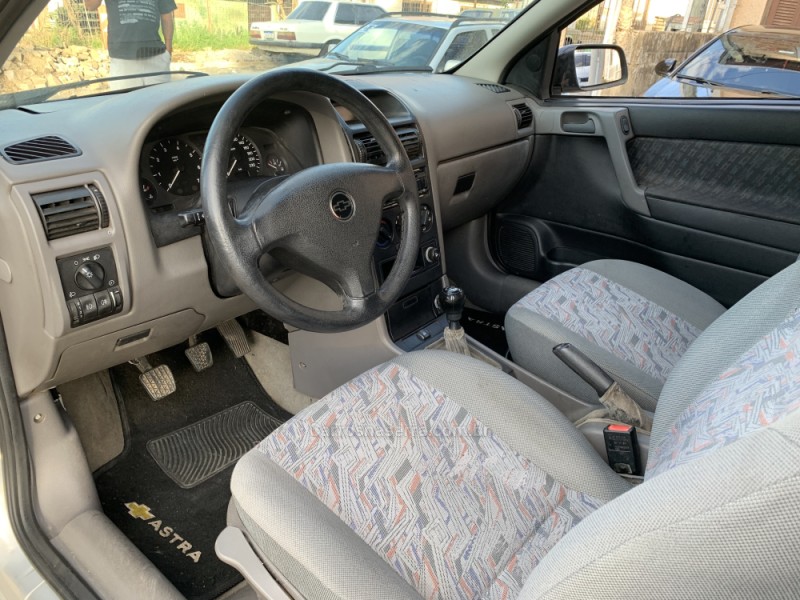ASTRA 2.0 MPFI 8V GASOLINA 2P MANUAL - 2002 - CAXIAS DO SUL