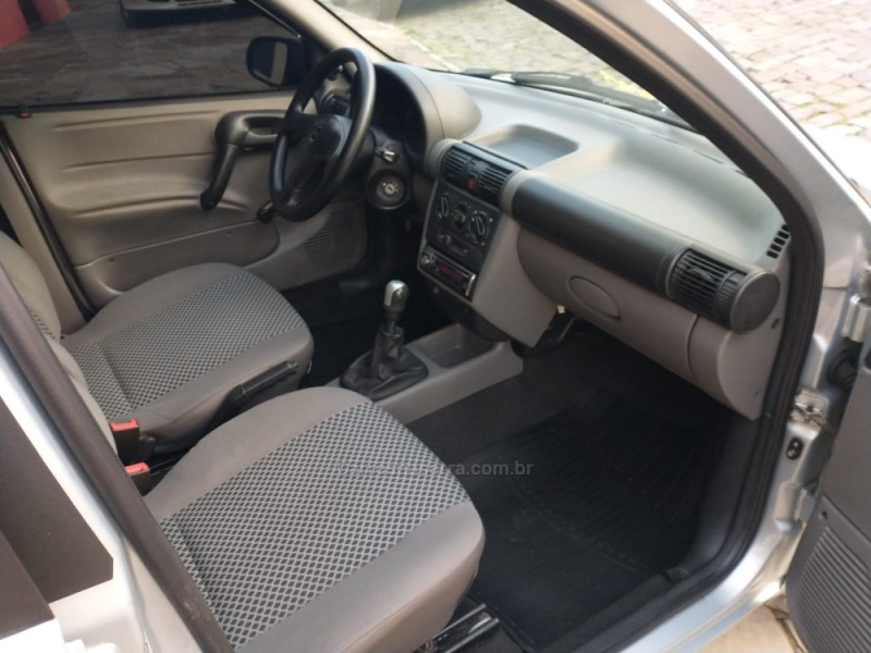 CLASSIC 1.0 MPFI LIFE 8V FLEX 4P MANUAL - 2010 - CAXIAS DO SUL