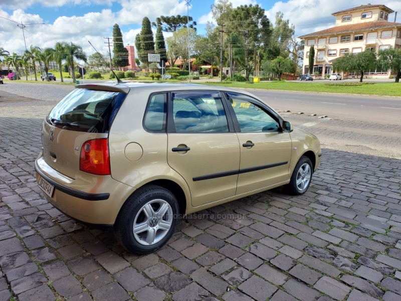 POLO 1.6 MI PLUS 8V GASOLINA 4P MANUAL - 2003 - VERANóPOLIS