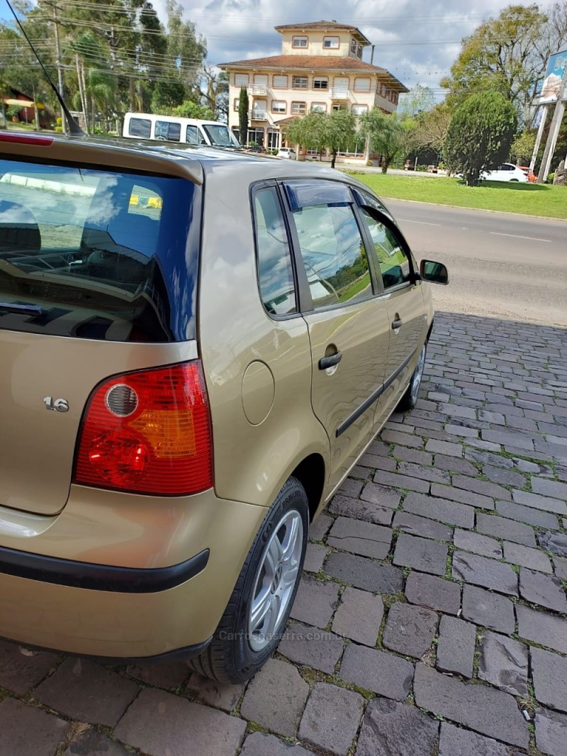 POLO 1.6 MI PLUS 8V GASOLINA 4P MANUAL - 2003 - VERANóPOLIS