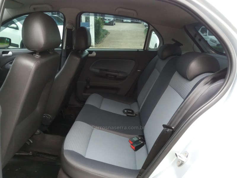 GOL 1.0 MI TREND 8V FLEX 4P MANUAL - 2011 - DOIS IRMãOS